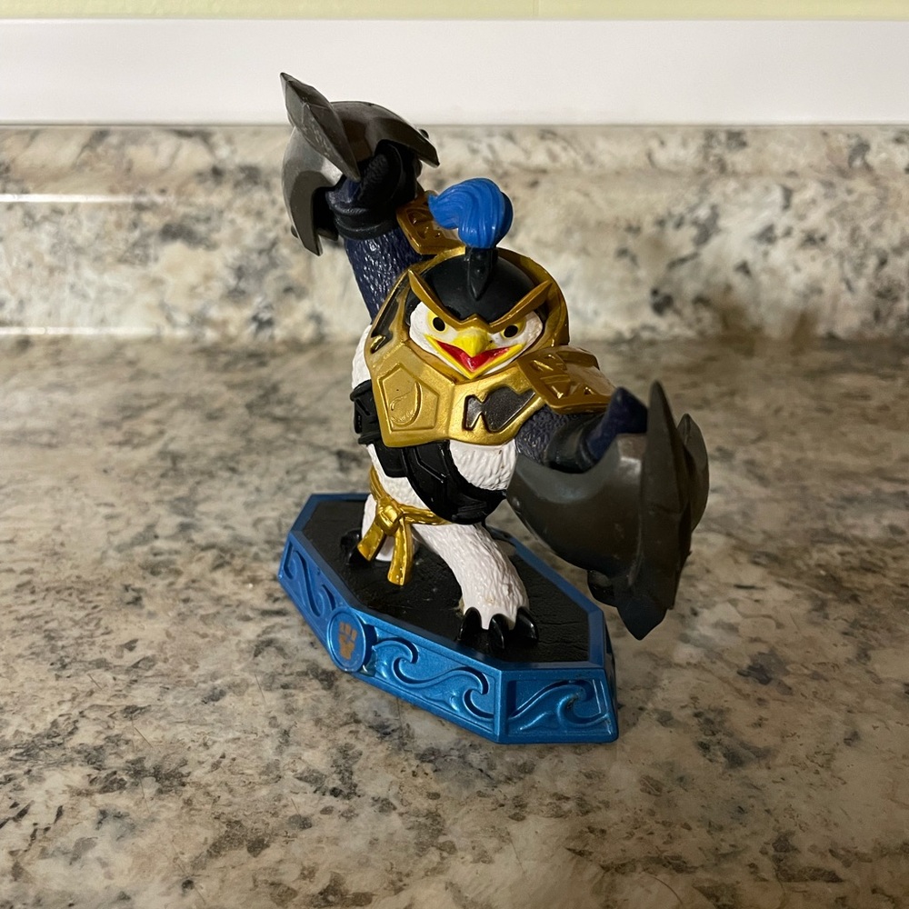 Skylanders Imaginators Master King Pen Sensei Water Element Battle Class Brawler
